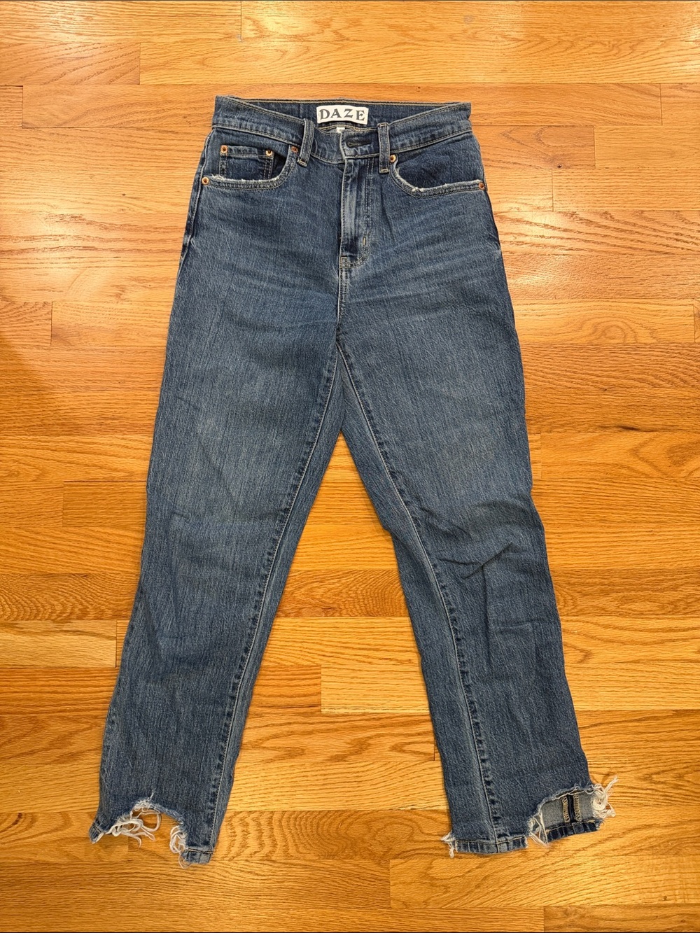 Daze High-Rise Straight Leg Cropped Jeans in Medium Blue
